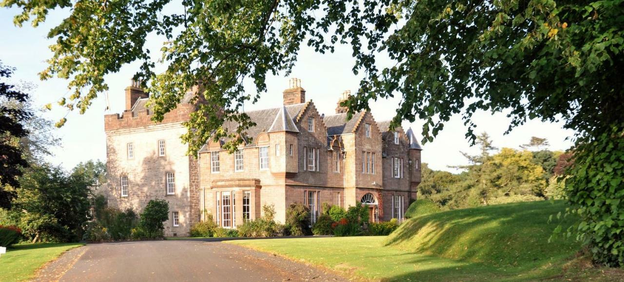 Villa Carnell Country Estate Hurlford Exterior foto