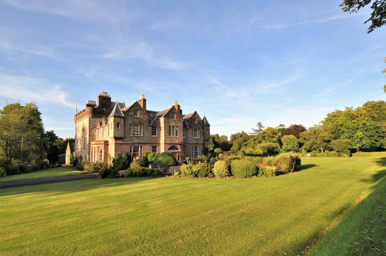 Villa Carnell Country Estate Hurlford Exterior foto