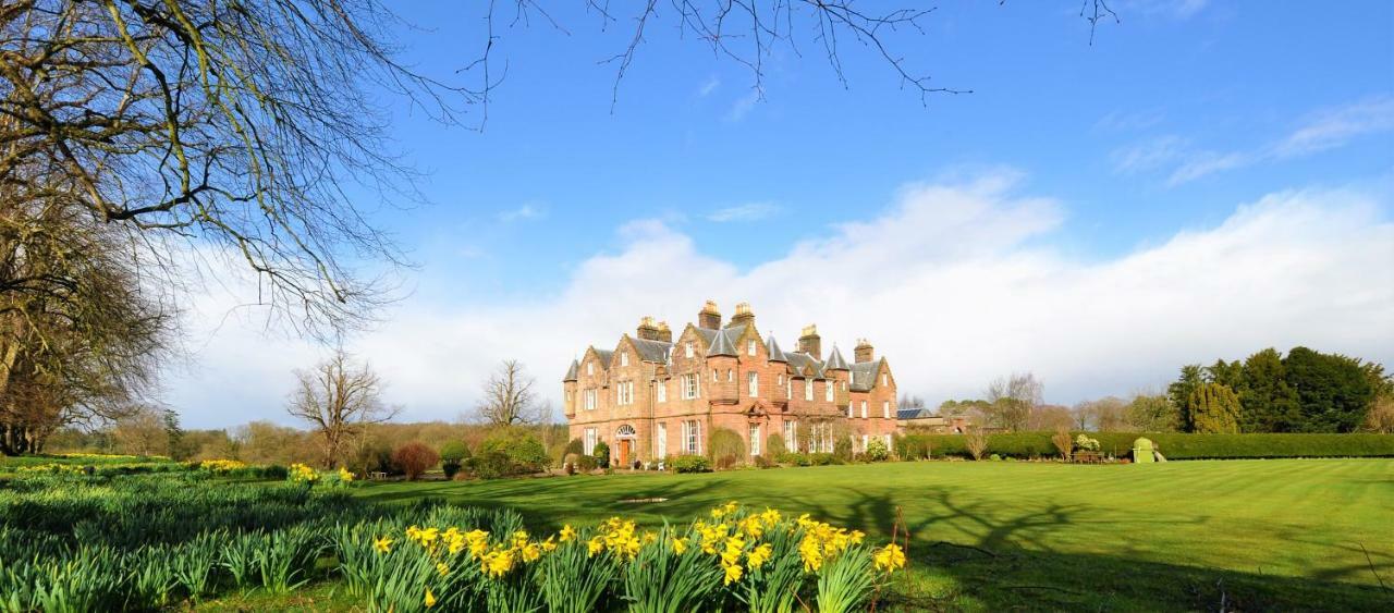 Villa Carnell Country Estate Hurlford Exterior foto